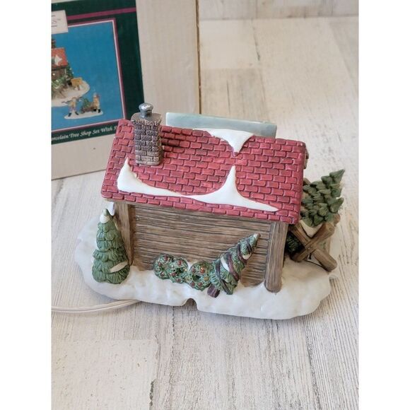 Holiday Gatherings Christmas Trees Wreaths House Village accessory - Picture 10 of 11